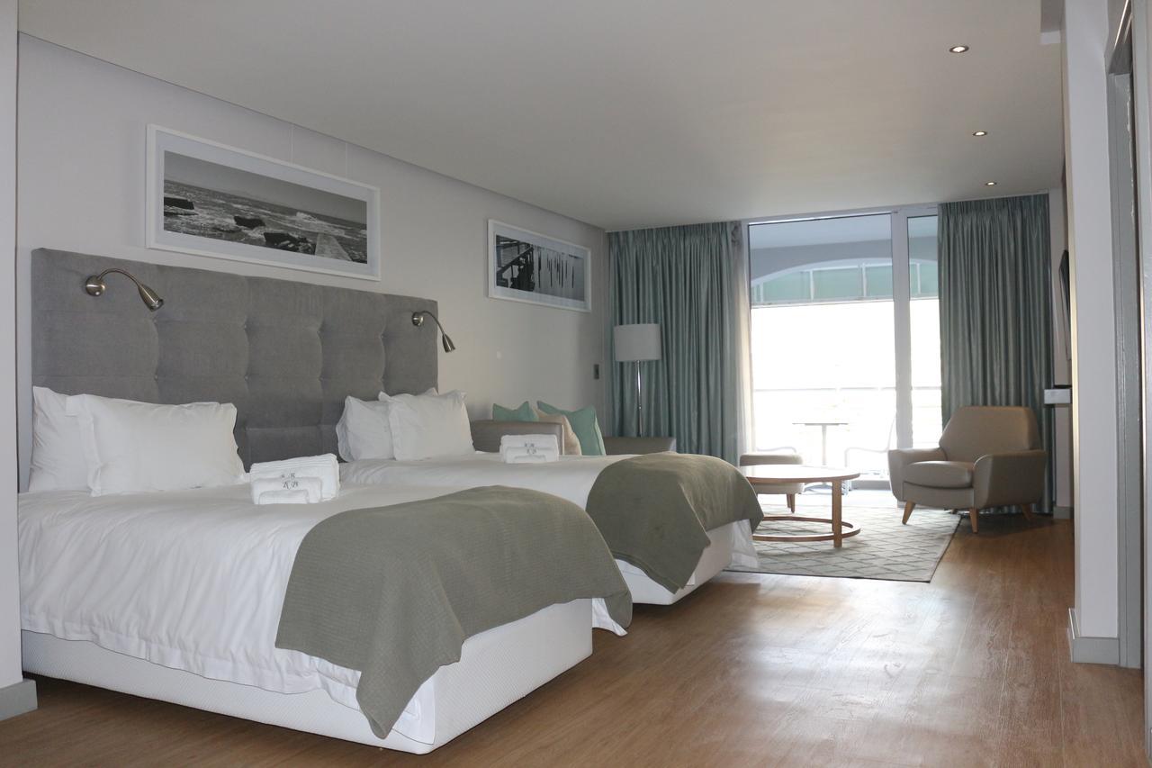 Krystal Beach Hotel Gordons Bay Exterior photo